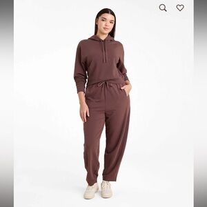 NWOT nuuds CloudTec Hoodie